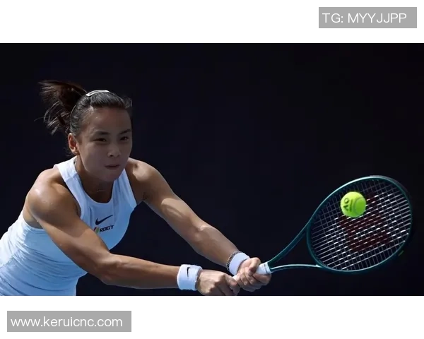 网球运动的魅力与技术演变:从基础技巧到职业赛场的突破与发展 网球运动的魅力与技术演变:从基础技巧到职业赛场的突破与发展