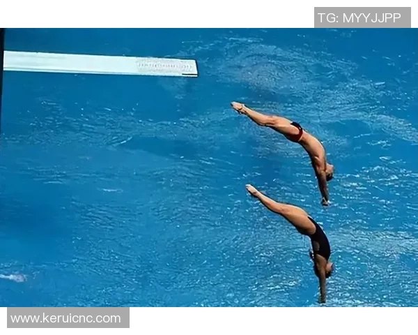 跳水运动的魅力与挑战：从技术精湛到心理韧性的全方位剖析